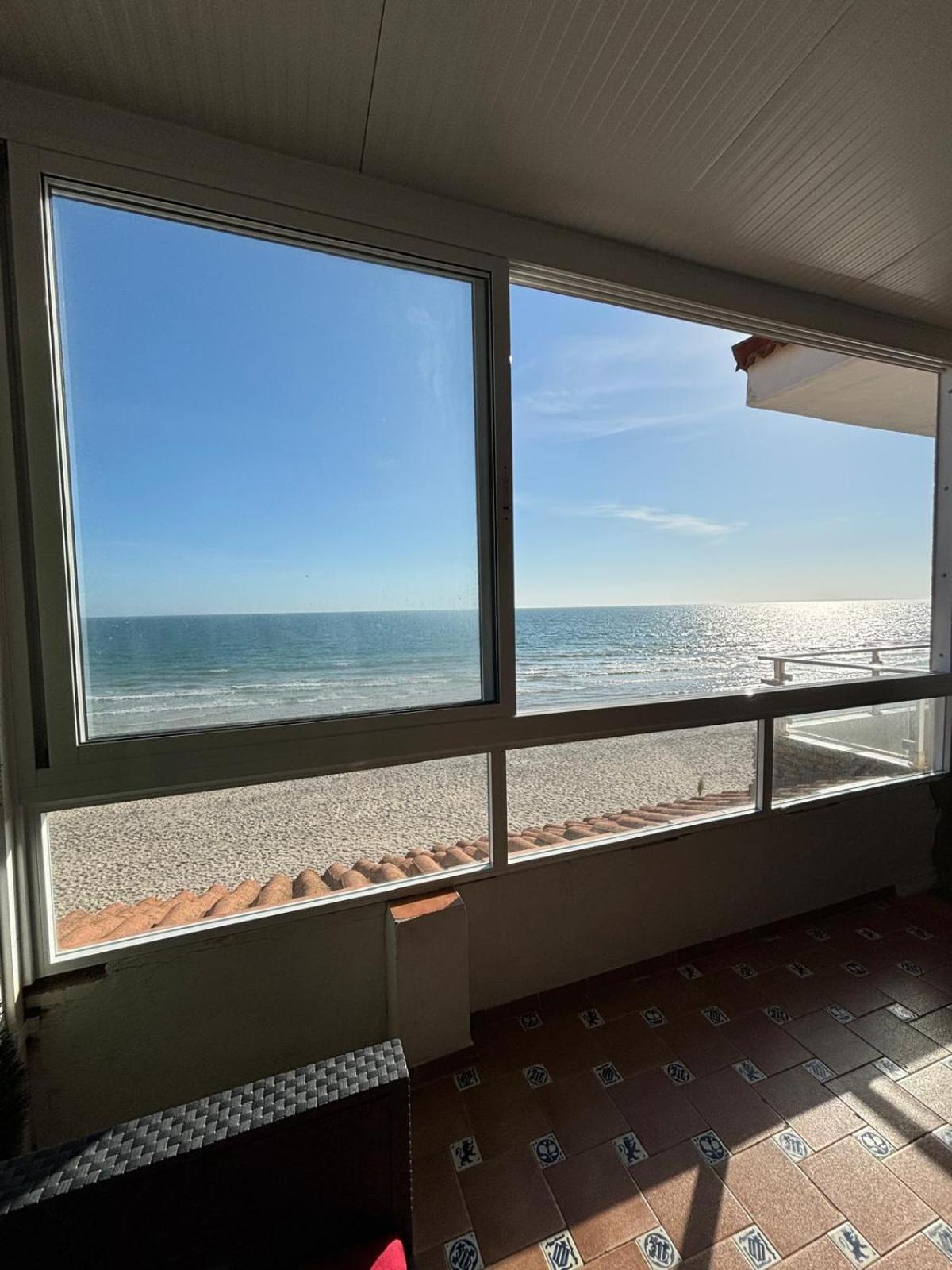 A La Orilla Del Mar Lägenhet Matalascañas Exteriör bild
